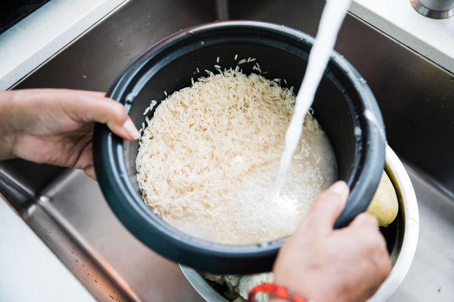 یک عمر اشتباه برنج می‌پختی! | با این روش پخت مزه واقعی برنج رو بچش! +ویدئو
