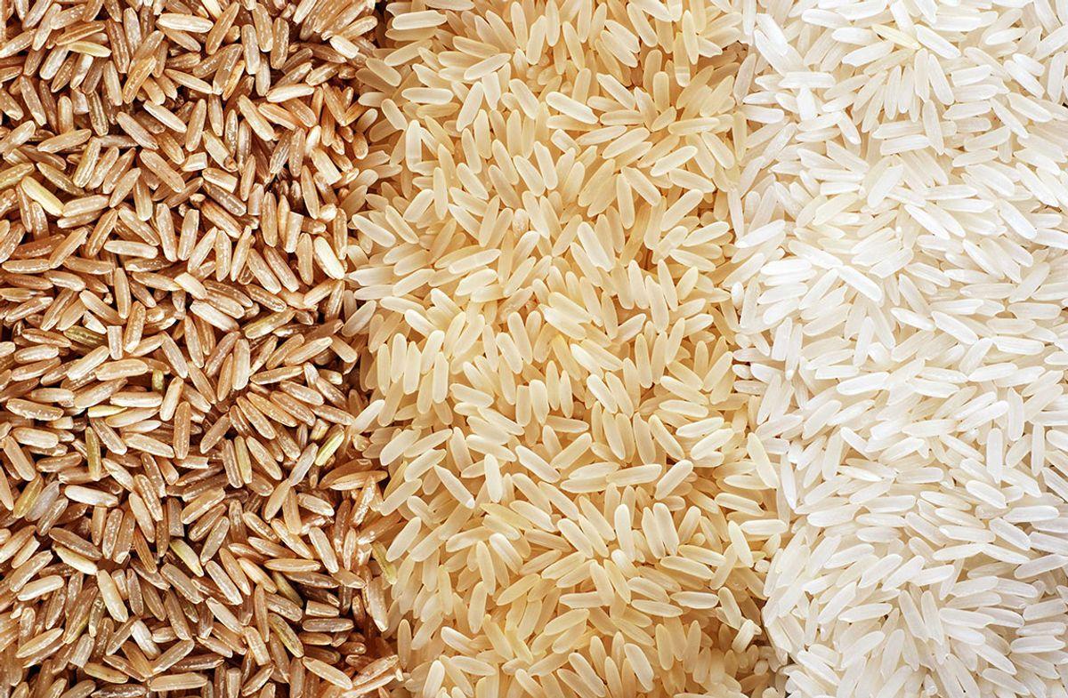 ترفند تشخیص برنج ایرانی از برنج خارجی | این ترفند رو یاد تا دیگه پولت رو الکی خرج نکنی! +ویدئو